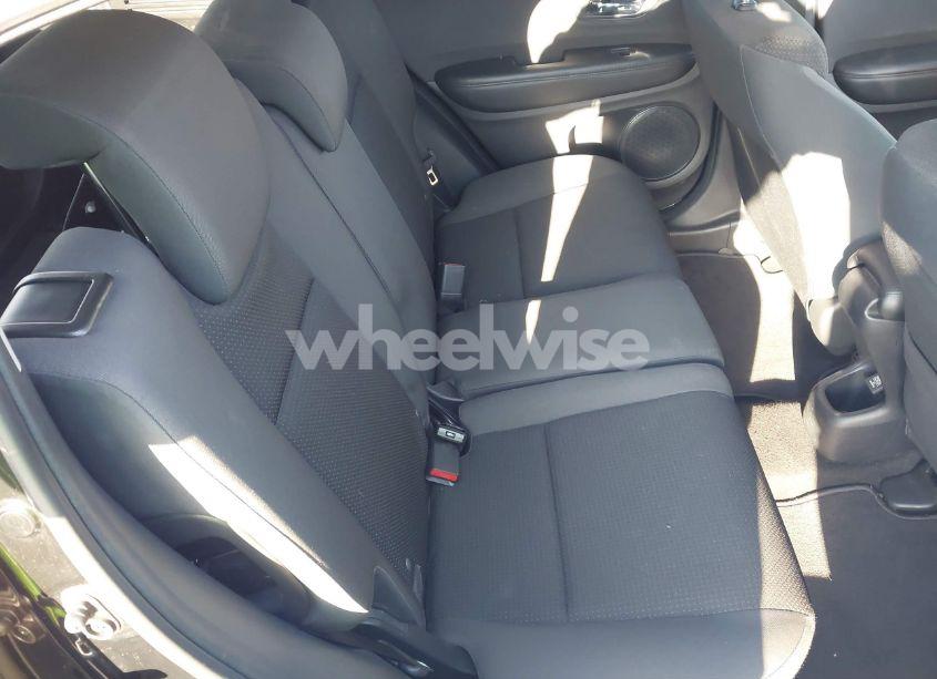 Photo 8 of 2019 Honda Hr-v LX (VIN 3CZRU6H36KG727293)