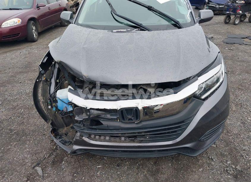 Photo 13 of 2019 Honda Hr-v LX (VIN 3CZRU6H36KG729156)