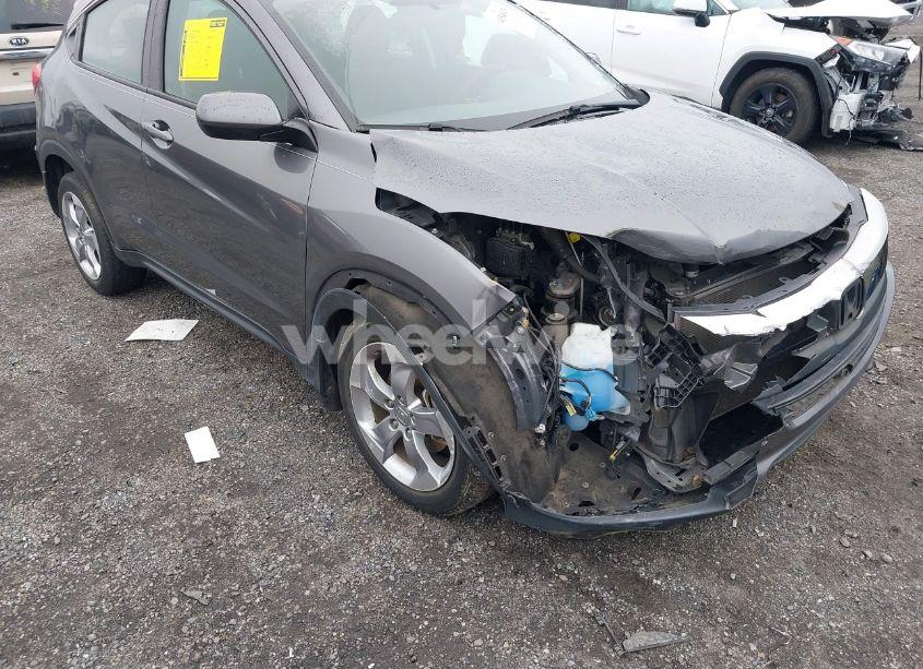 Photo 6 of 2019 Honda Hr-v LX (VIN 3CZRU6H36KG729156)