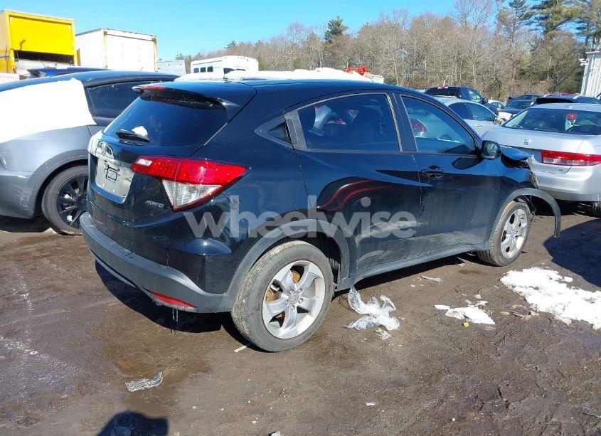 Photo 4 of 2020 Honda Hr-v AWD LX (VIN 3CZRU6H36LM710920)