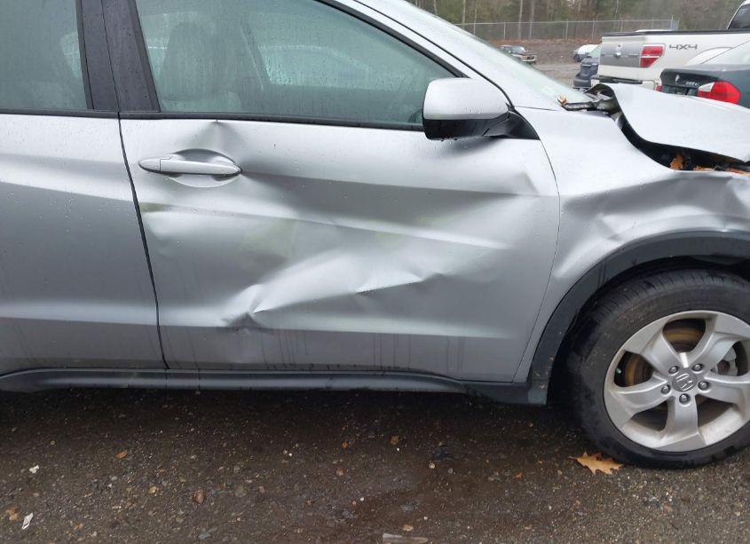 Photo 19 of 2020 Honda Hr-v AWD LX (VIN 3CZRU6H36LM730603)