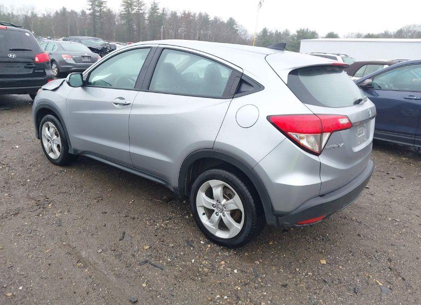 Photo 3 of 2020 Honda Hr-v AWD LX (VIN 3CZRU6H36LM730603)