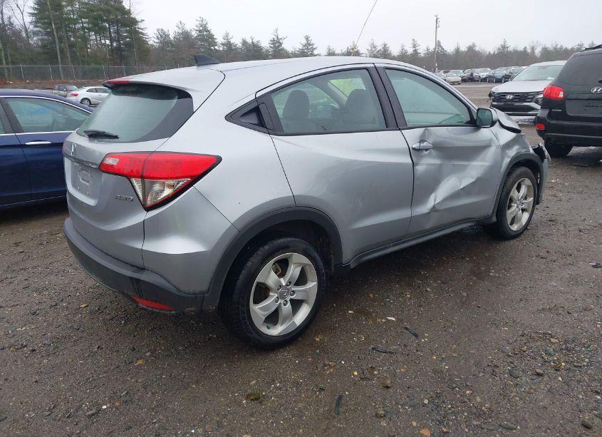 Photo 4 of 2020 Honda Hr-v AWD LX (VIN 3CZRU6H36LM730603)