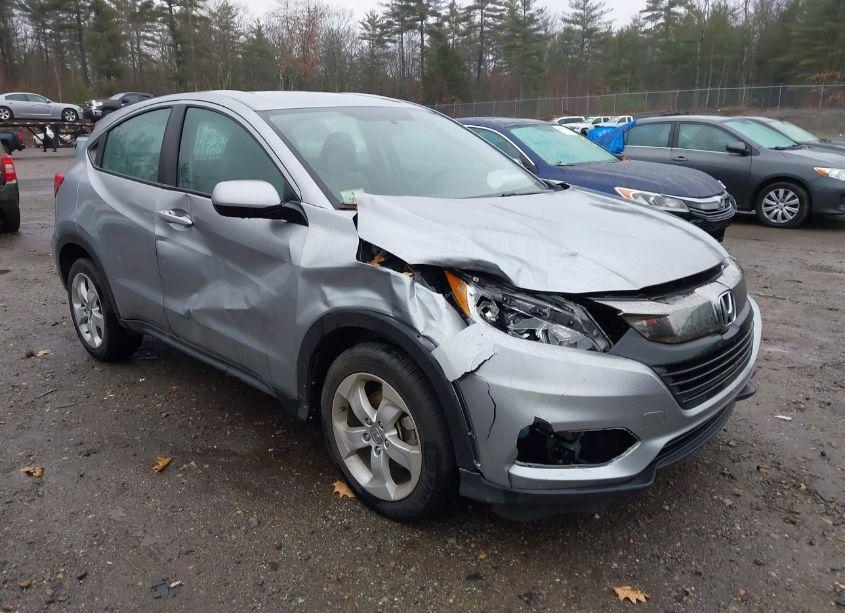 Photo 6 of 2020 Honda Hr-v AWD LX (VIN 3CZRU6H36LM730603)