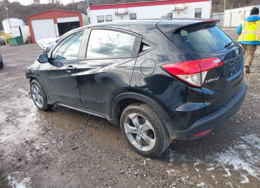 Photo 3 of 2020 Honda Hr-v AWD LX (VIN 3CZRU6H36LM735803)