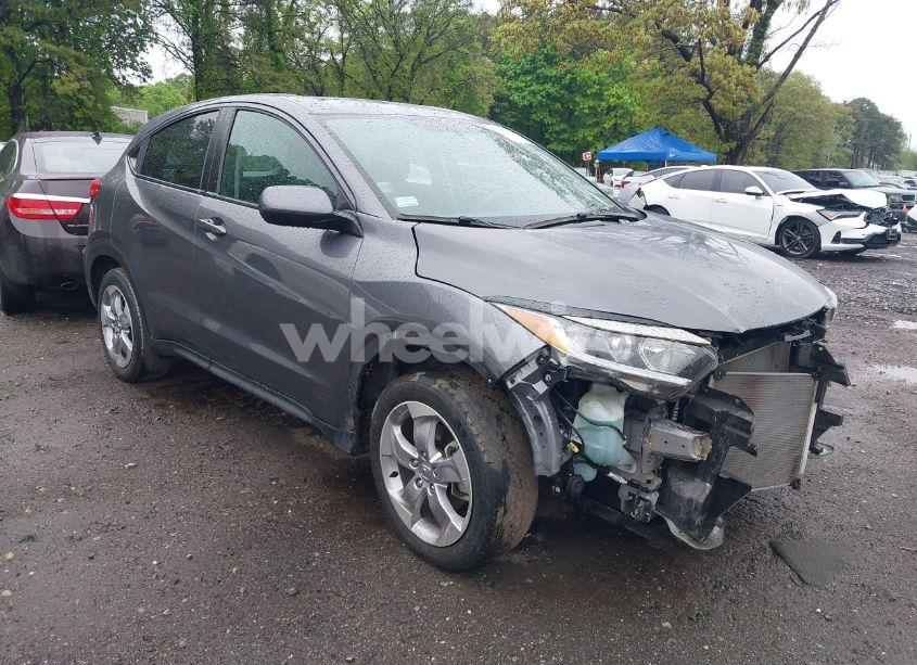 2021 Honda Hr-v AWD LX (VIN 3CZRU6H36MM722681) main photo