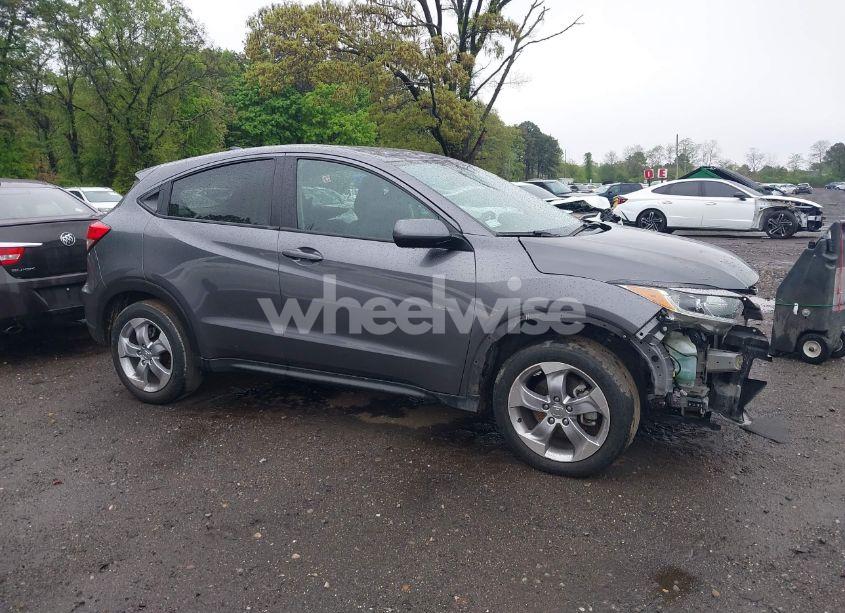 Photo 13 of 2021 Honda Hr-v AWD LX (VIN 3CZRU6H36MM722681)