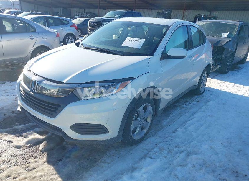 Photo 2 of 2021 Honda Hr-v AWD LX (VIN 3CZRU6H36MM734328)