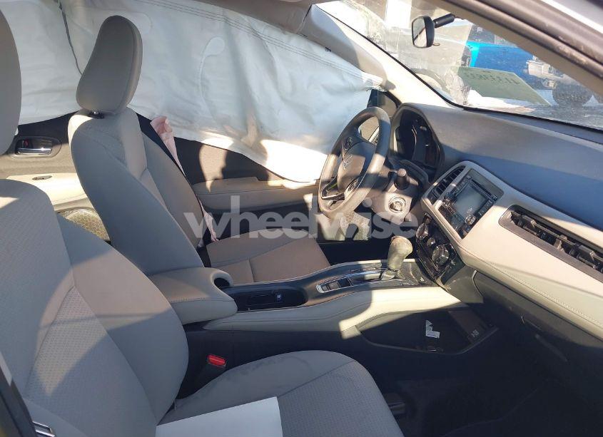 Photo 5 of 2021 Honda Hr-v AWD LX (VIN 3CZRU6H36MM734328)