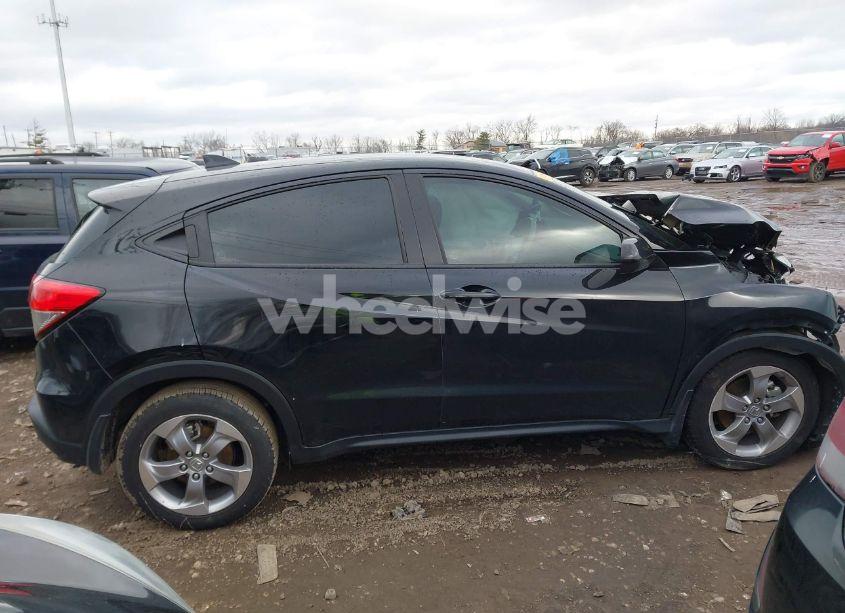 Photo 14 of 2022 Honda Hr-v AWD LX (VIN 3CZRU6H36NM700682)