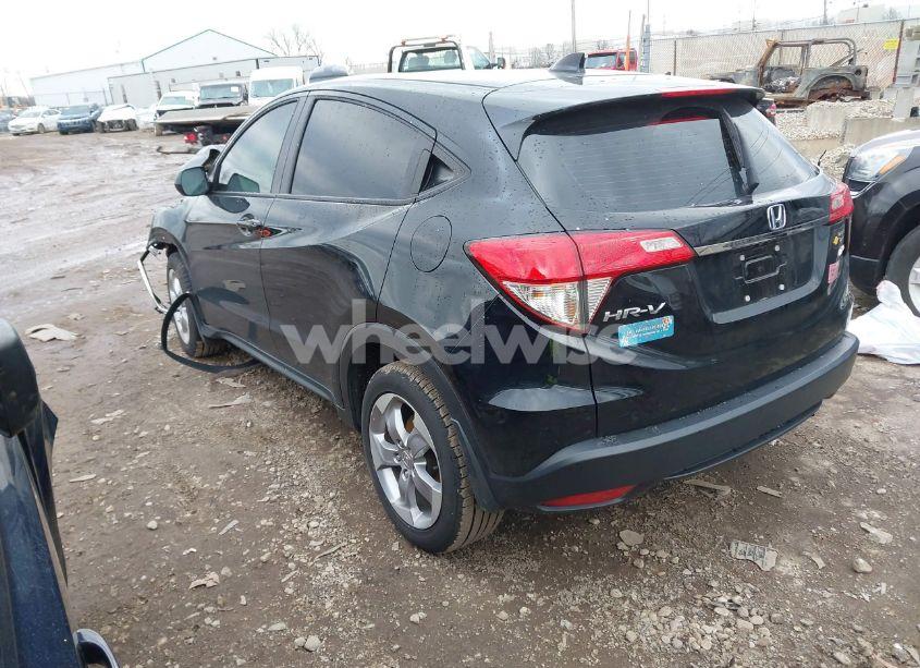 Photo 3 of 2022 Honda Hr-v AWD LX (VIN 3CZRU6H36NM700682)