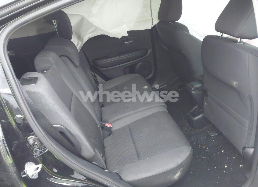 Photo 8 of 2022 Honda Hr-v AWD LX (VIN 3CZRU6H36NM700682)