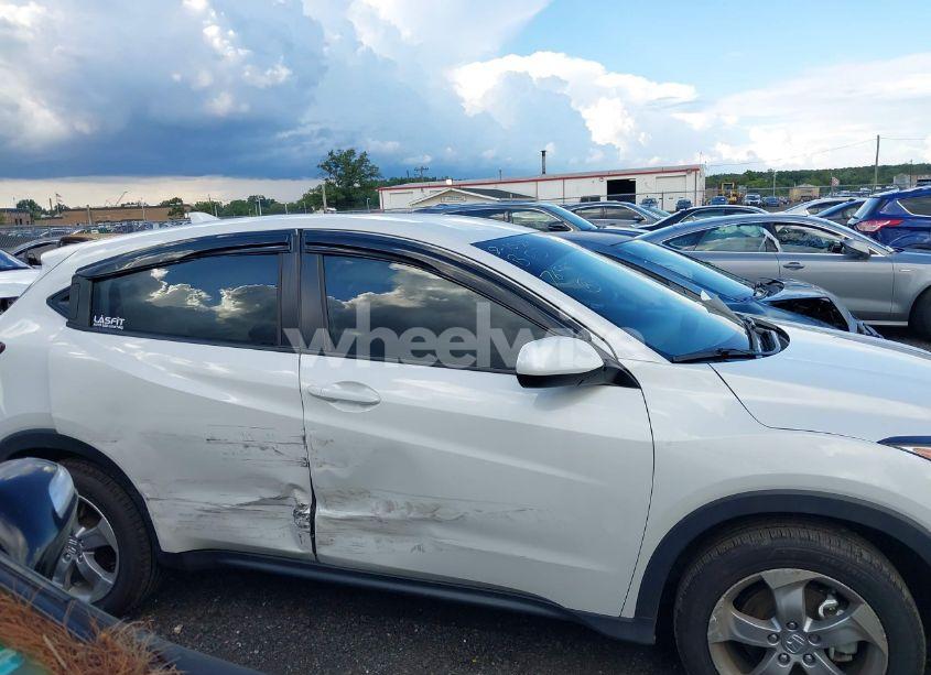 Photo 13 of 2022 Honda Hr-v AWD LX (VIN 3CZRU6H36NM765967)