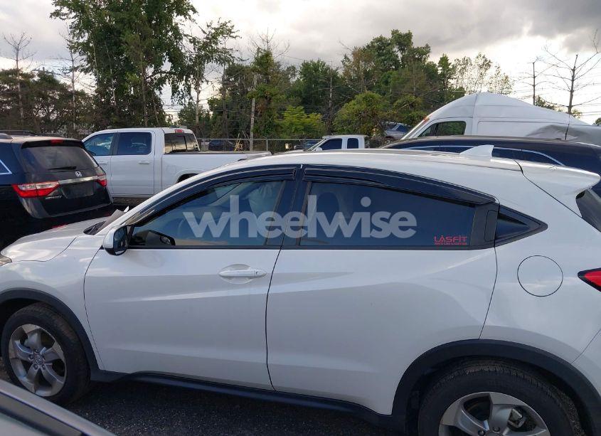 Photo 14 of 2022 Honda Hr-v AWD LX (VIN 3CZRU6H36NM765967)