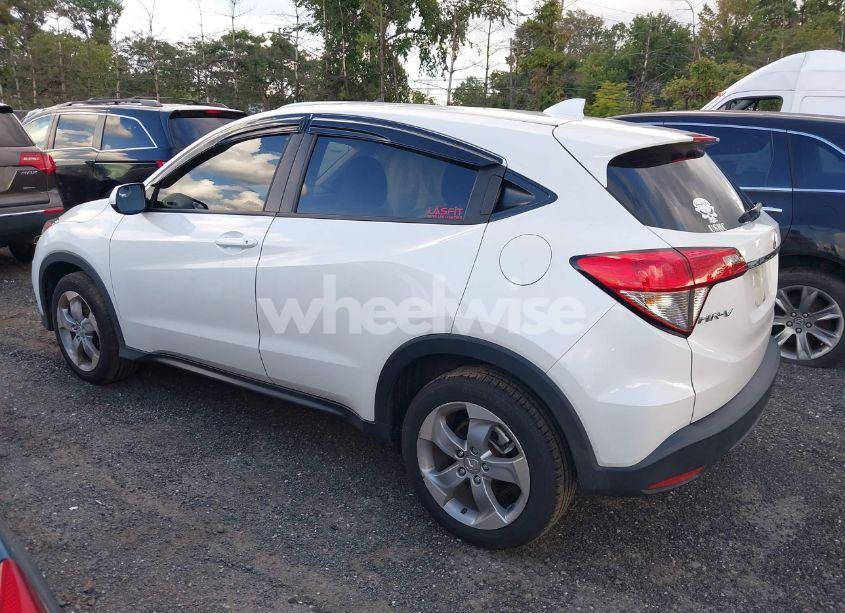 Photo 3 of 2022 Honda Hr-v AWD LX (VIN 3CZRU6H36NM765967)