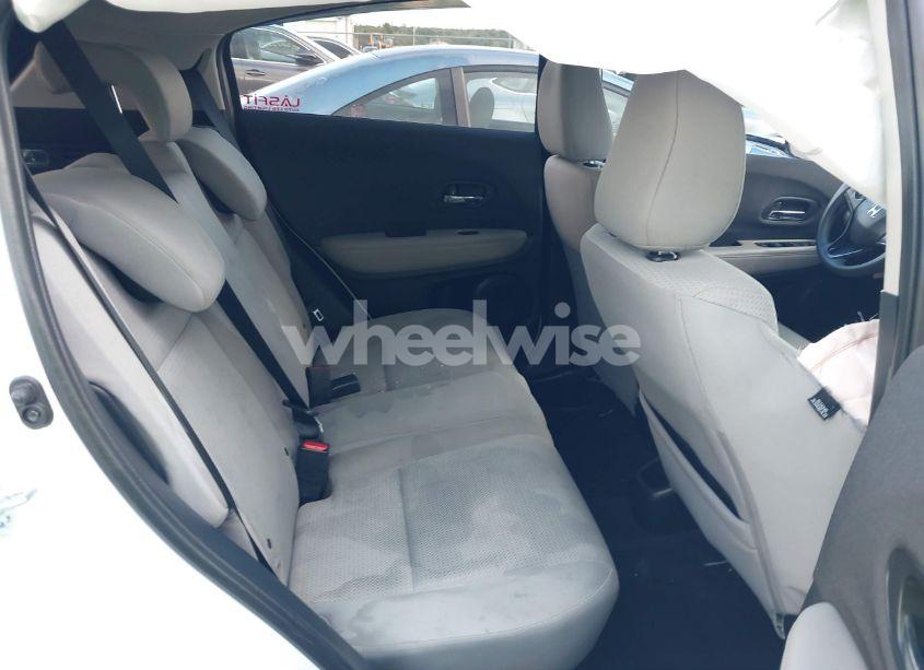 Photo 8 of 2022 Honda Hr-v AWD LX (VIN 3CZRU6H36NM765967)