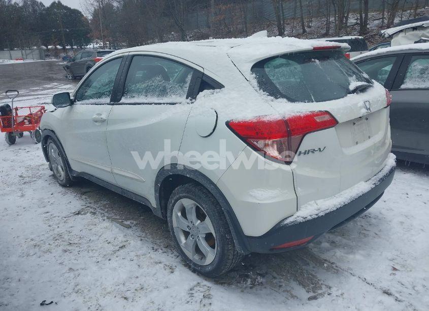 Photo 3 of 2016 Honda Hr-v LX (VIN 3CZRU6H37GM711693)