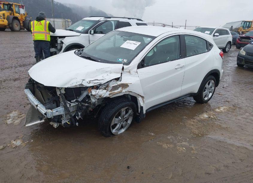 Photo 2 of 2016 Honda Hr-v LX (VIN 3CZRU6H37GM736805)