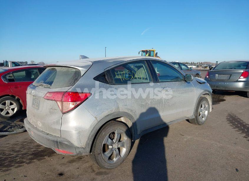 Photo 4 of 2016 Honda Hr-v LX (VIN 3CZRU6H37GM742233)