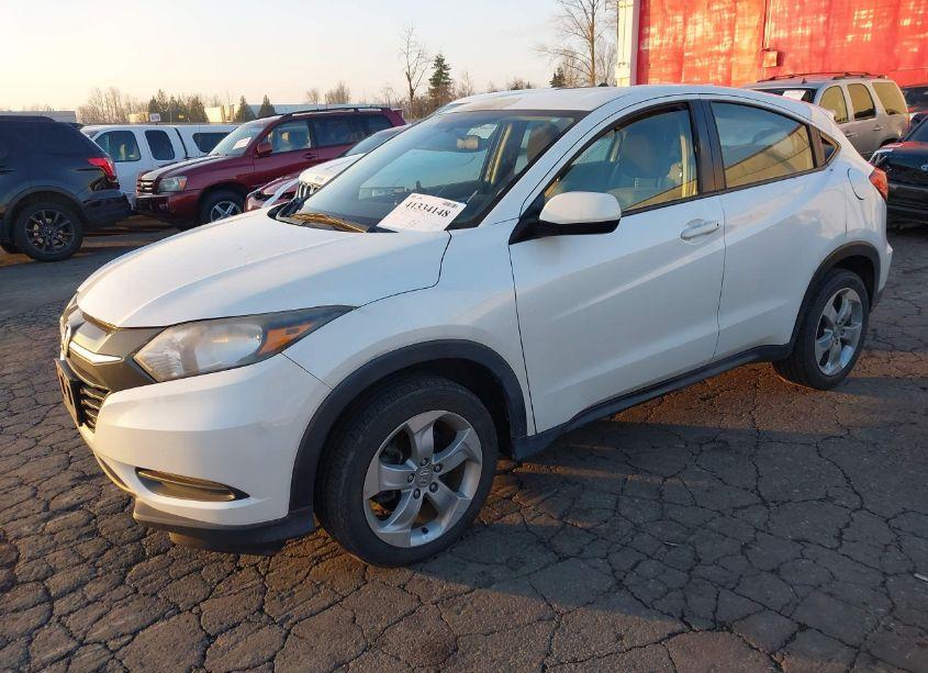 Photo 2 of 2016 Honda Hr-v LX (VIN 3CZRU6H37GM744872)