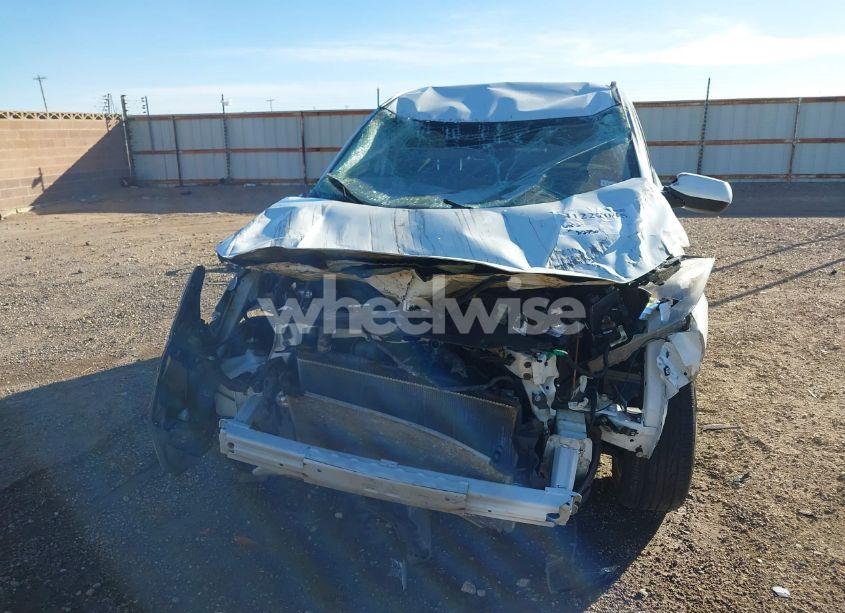 Photo 6 of 2016 Honda Hr-v LX (VIN 3CZRU6H37GM759825)