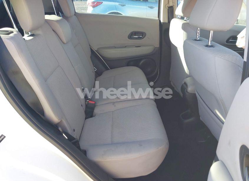 Photo 8 of 2016 Honda Hr-v LX (VIN 3CZRU6H37GM759825)