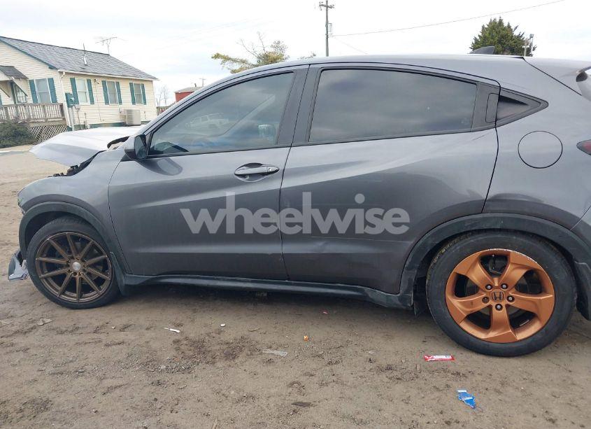 Photo 14 of 2017 Honda Hr-v LX (VIN 3CZRU6H37HG706199)