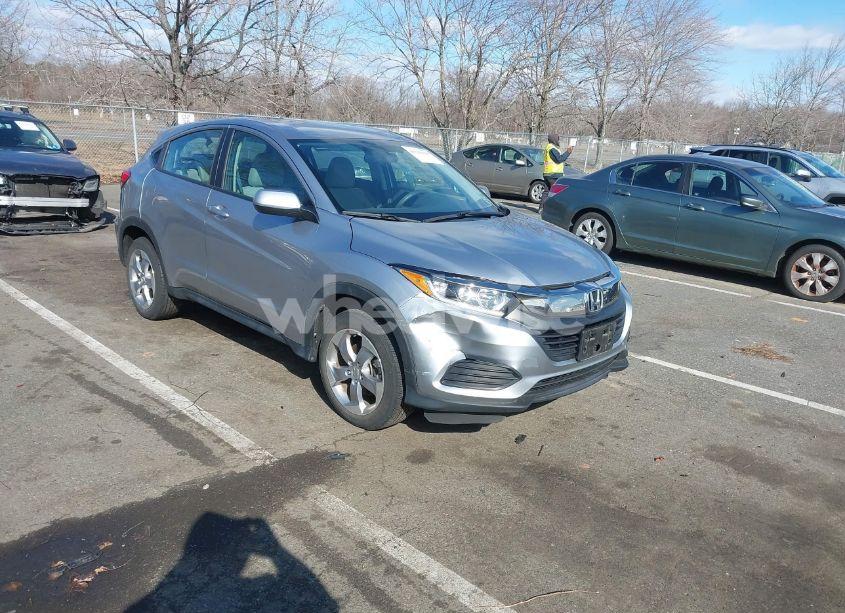 2019 Honda Hr-v LX (VIN 3CZRU6H37KG705075) main photo