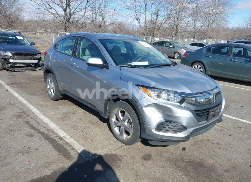 Photo 6 of 2019 Honda Hr-v LX (VIN 3CZRU6H37KG705075)