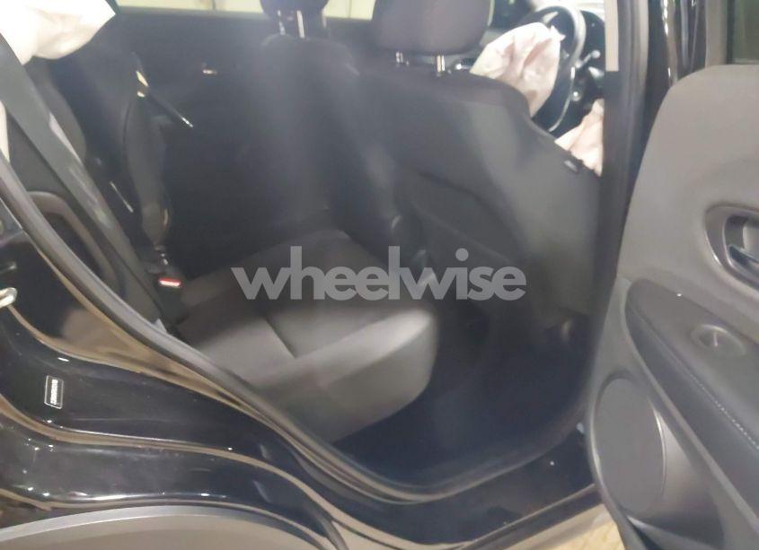 Photo 8 of 2019 Honda Hr-v LX (VIN 3CZRU6H37KG721700)