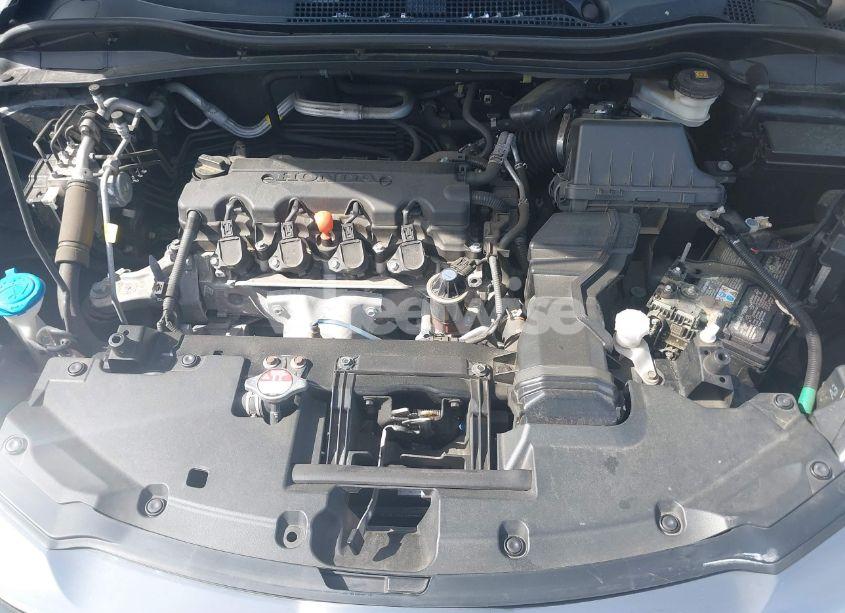 Photo 10 of 2019 Honda Hr-v LX (VIN 3CZRU6H37KG726234)