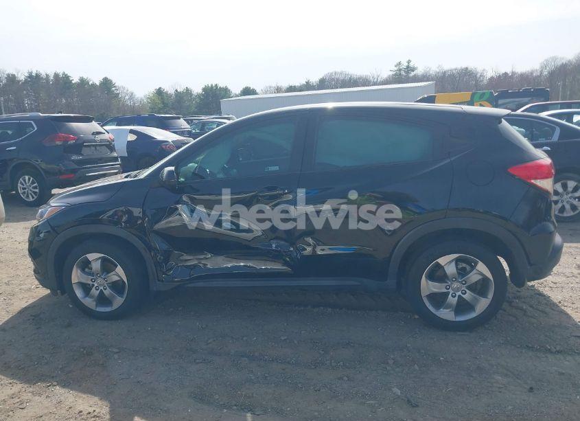Photo 14 of 2019 Honda Hr-v LX (VIN 3CZRU6H37KG726234)