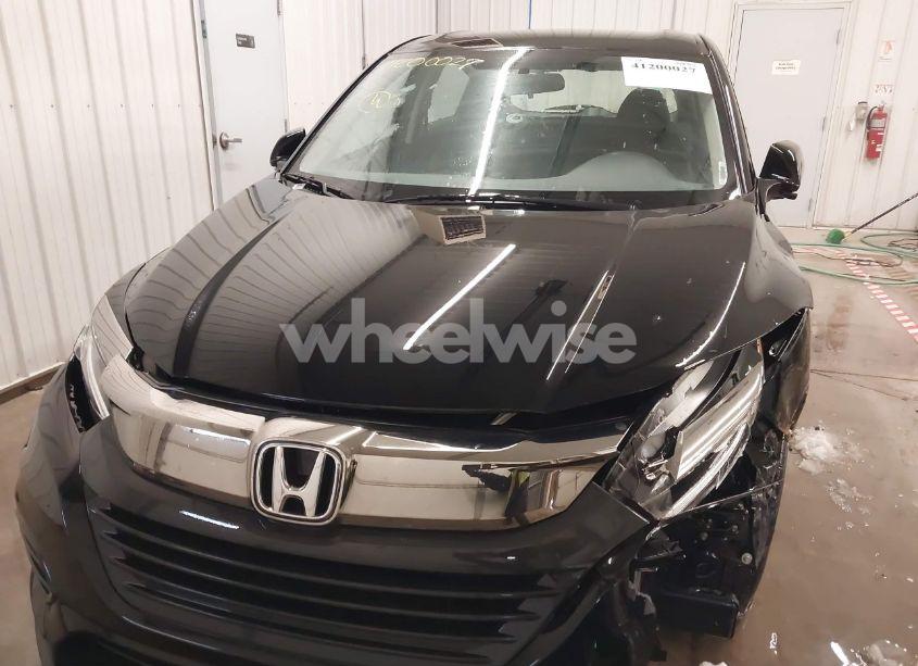 Photo 12 of 2019 Honda Hr-v LX (VIN 3CZRU6H37KG731837)