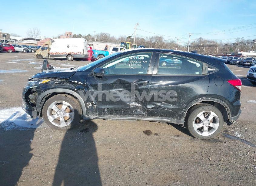 Photo 14 of 2019 Honda Hr-v LX (VIN 3CZRU6H37KG732437)