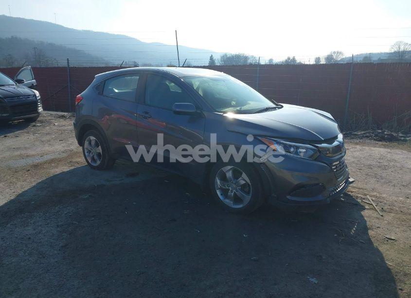 2020 Honda Hr-v AWD LX (VIN 3CZRU6H37LG702176) main photo