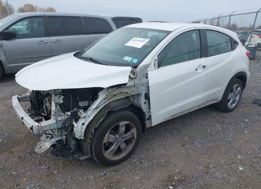 Photo 2 of 2020 Honda Hr-v AWD LX (VIN 3CZRU6H37LM711784)