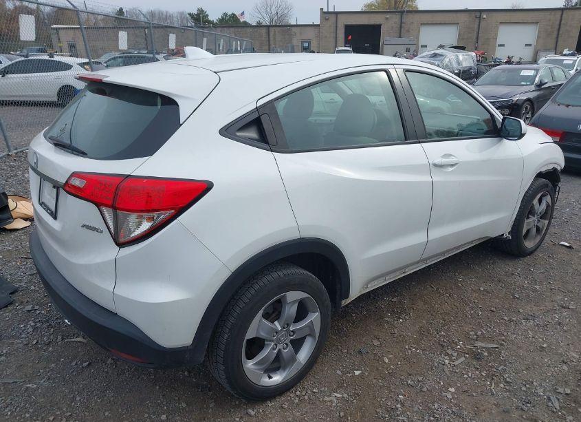 Photo 4 of 2020 Honda Hr-v AWD LX (VIN 3CZRU6H37LM711784)