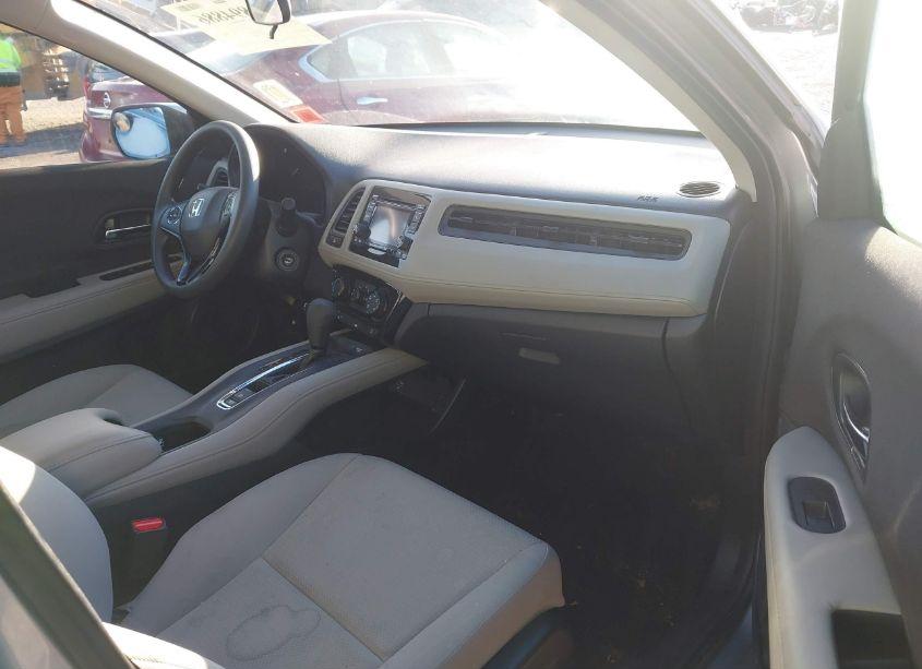 Photo 5 of 2020 Honda Hr-v AWD LX (VIN 3CZRU6H37LM717441)