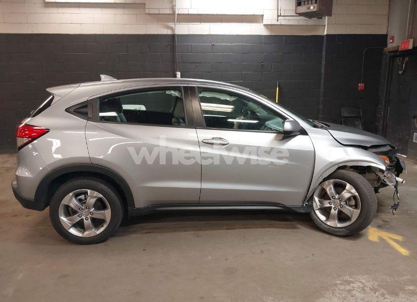 Photo 13 of 2021 Honda Hr-v AWD LX (VIN 3CZRU6H37MM718266)