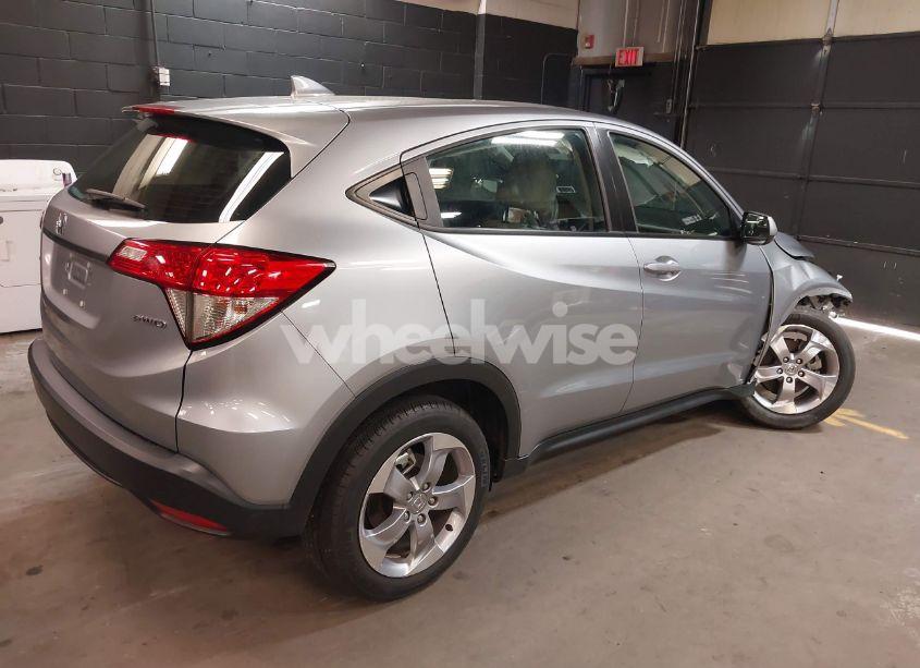 Photo 4 of 2021 Honda Hr-v AWD LX (VIN 3CZRU6H37MM718266)