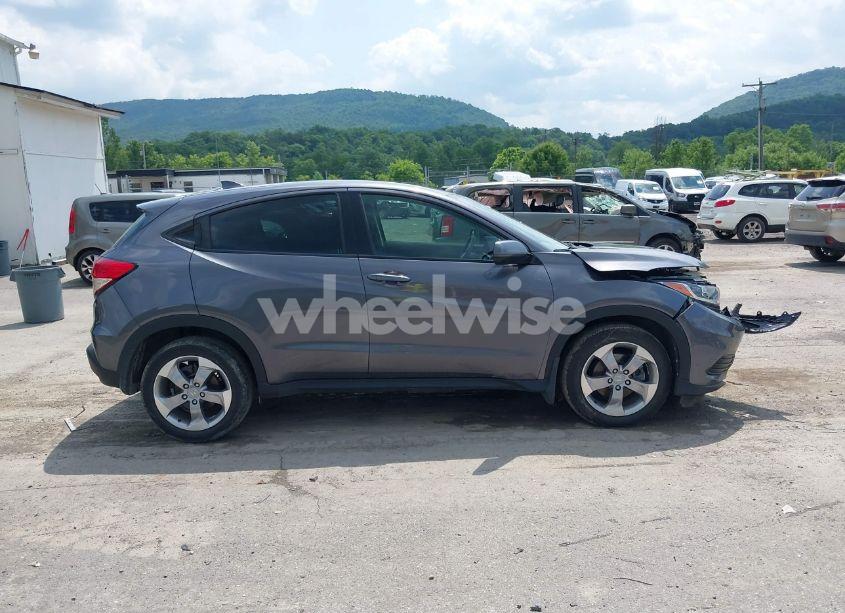 Photo 13 of 2021 Honda Hr-v AWD LX (VIN 3CZRU6H37MM732054)