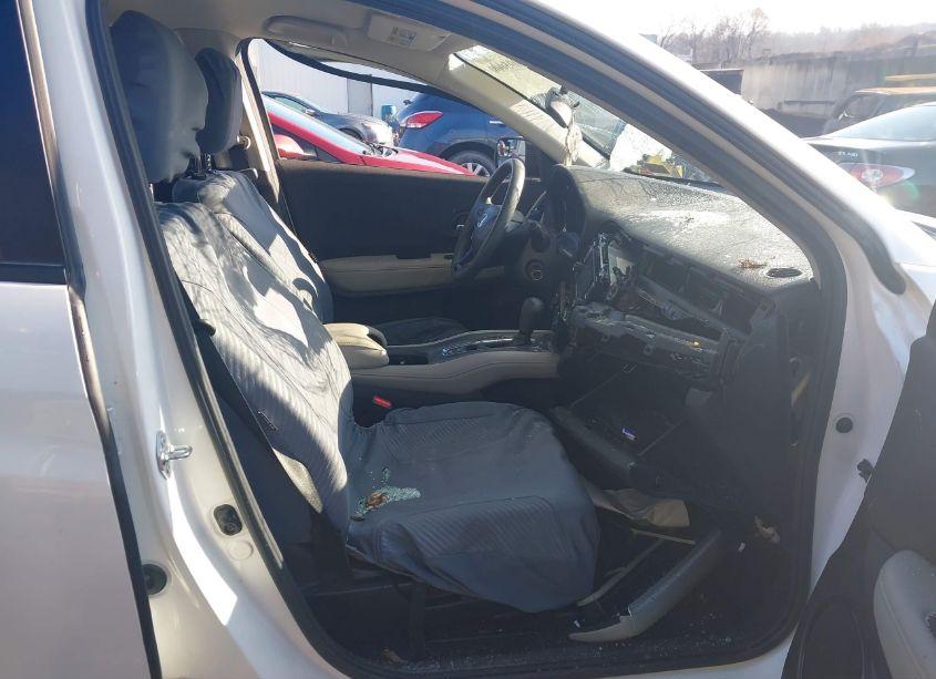 Photo 5 of 2021 Honda Hr-v AWD LX (VIN 3CZRU6H37MM742602)