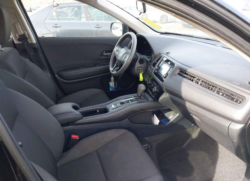 Photo 5 of 2021 Honda Hr-v AWD LX (VIN 3CZRU6H37MM747976)