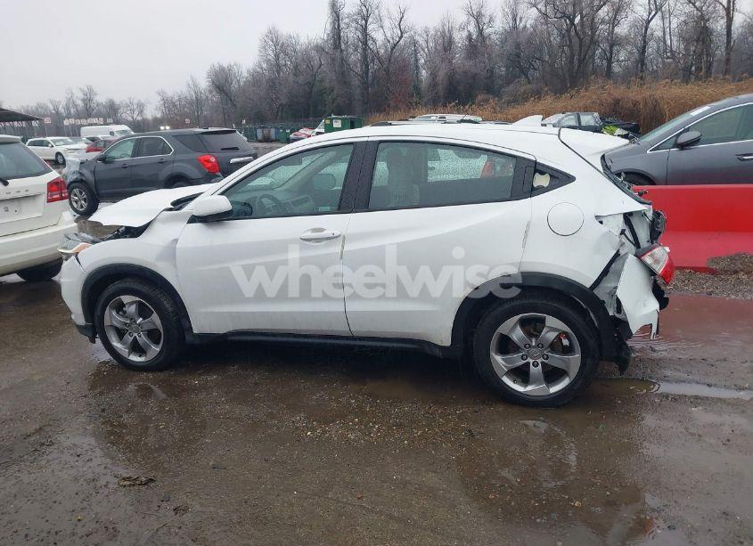 Photo 14 of 2022 Honda Hr-v AWD LX (VIN 3CZRU6H37NM722979)