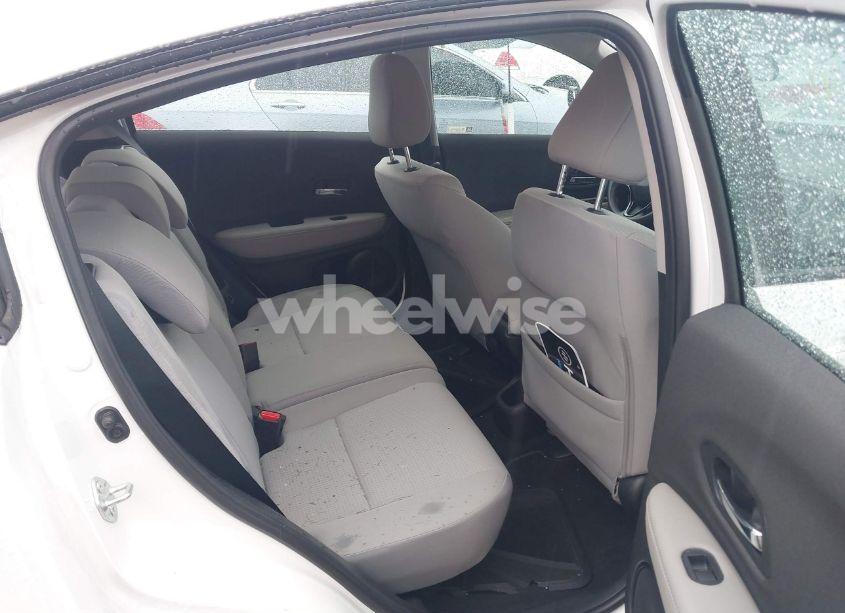 Photo 8 of 2022 Honda Hr-v AWD LX (VIN 3CZRU6H37NM722979)