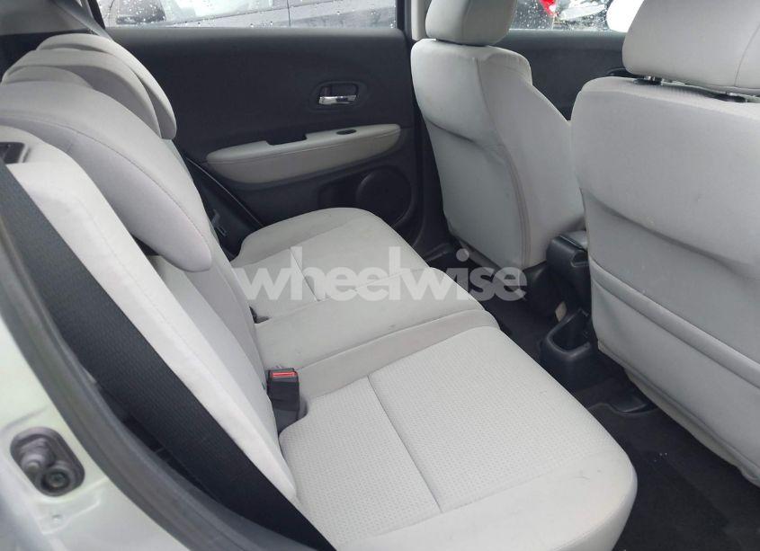 Photo 8 of 2022 Honda Hr-v AWD LX (VIN 3CZRU6H37NM733173)