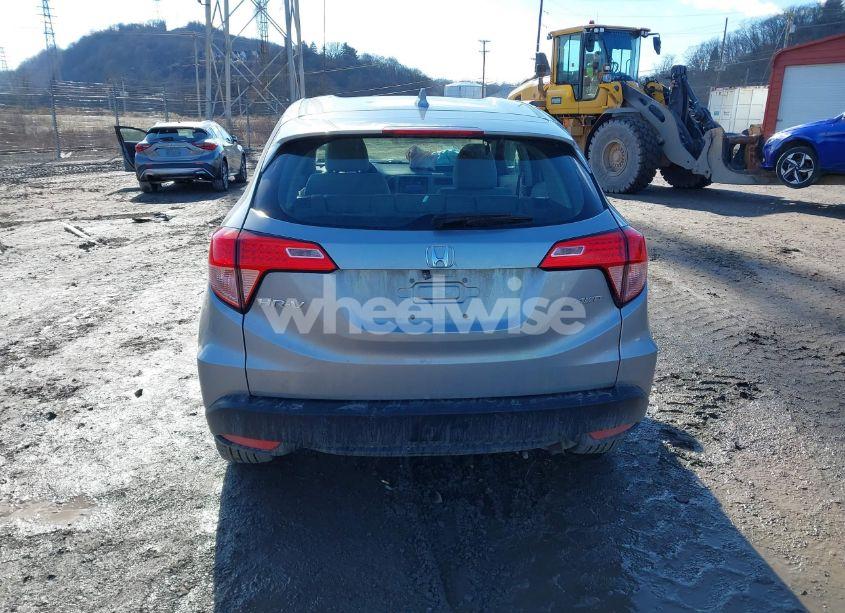 Photo 16 of 2017 Honda Hr-v LX (VIN 3CZRU6H38HG709077)