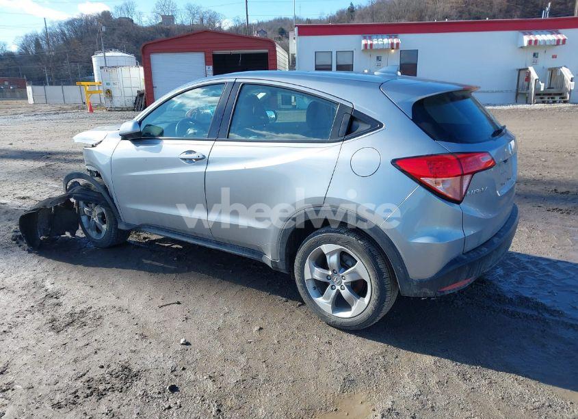 Photo 3 of 2017 Honda Hr-v LX (VIN 3CZRU6H38HG709077)