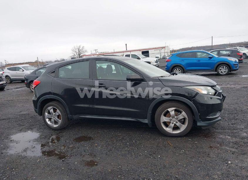 Photo 13 of 2017 Honda Hr-v LX (VIN 3CZRU6H38HG710083)