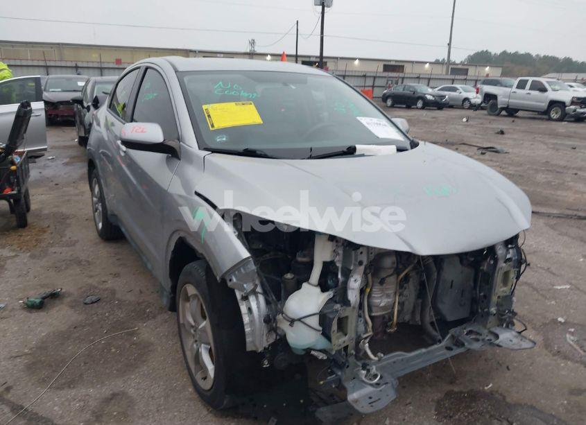 2018 Honda Hr-v LX (VIN 3CZRU6H38JG714947) main photo